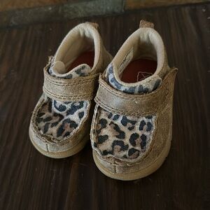 Leopard Twisted X size 2 shoes